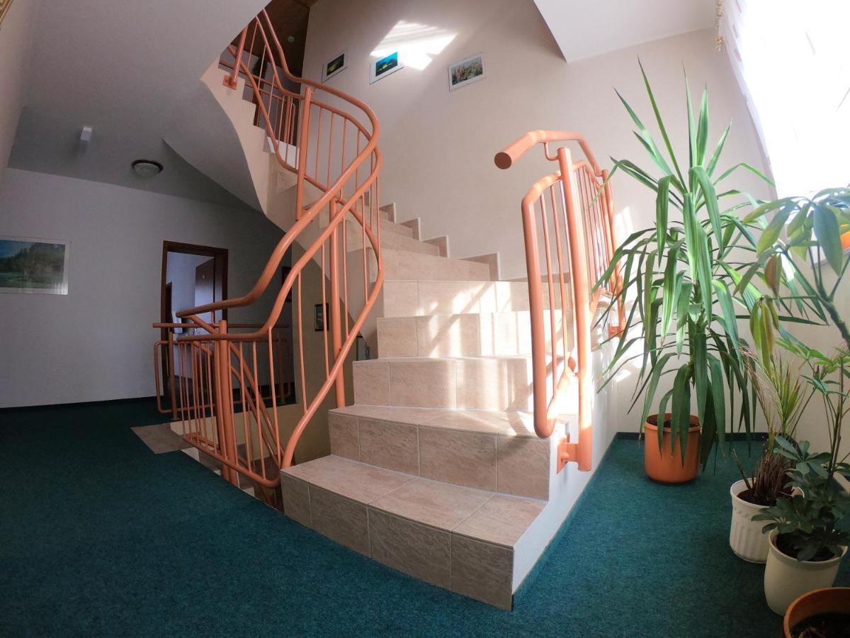 Hochkirch Hotel & Pension Assmann מראה חיצוני תמונה