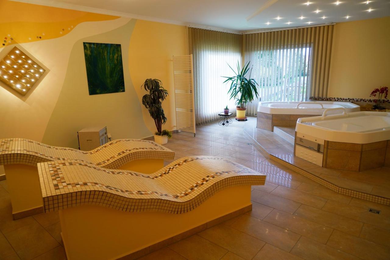 Hochkirch Hotel & Pension Assmann מראה חיצוני תמונה