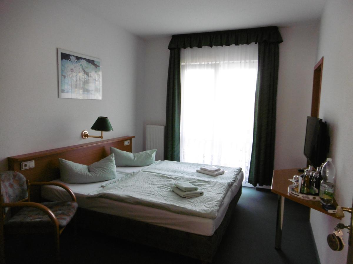 Hochkirch Hotel & Pension Assmann מראה חיצוני תמונה